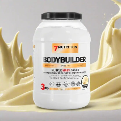 7Nutrition Bodybuilder Gainer 3000g Dose, Eiweißpulver für Muskelaufbau, vor Vanillecreme-Background