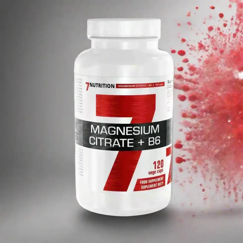 7Nutrition Magnesium Citrat + B6 Dose mit 120 veganen Kapseln, grauer Hintergrund, rote Farbspritzer