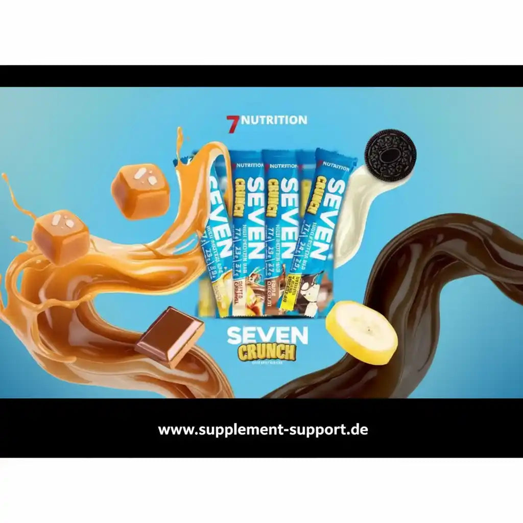 7Nutrition Seven Crunch High Protein Bar mit Karamell, Banane, Schokolade und Oreo auf blauem Hintergrund, Supplement Support