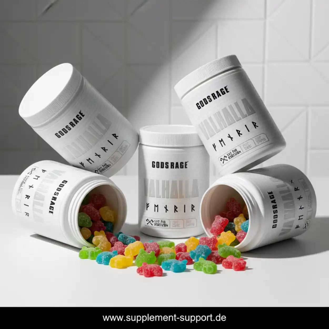 Weiße Dosen Nahrungsergänzungsmittel mit bunten Gummibärchen auf weißem Hintergrund