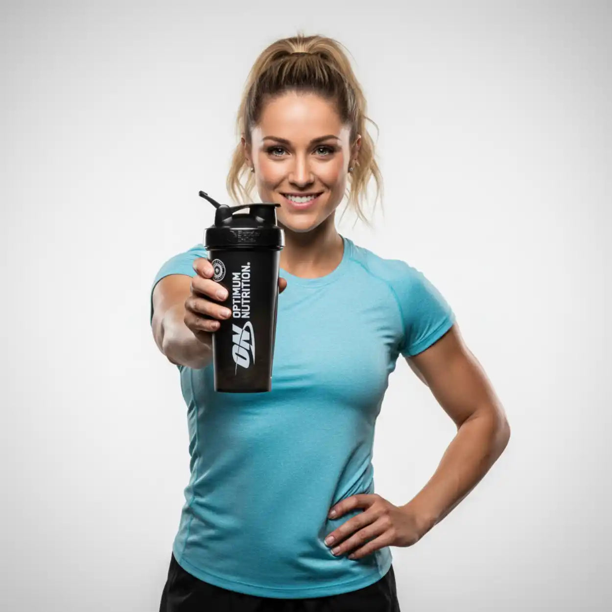 Optimum Nutrition Smartshake Revive Shaker – 750 ml – Schwarz
