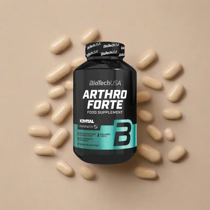 BioTechUSA Arthro Forte Gelenkunterstützung Dose mit Tabletten auf beigem Hintergrund