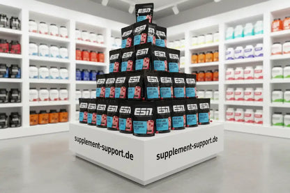 ESN Protein- und Nahrungsergänzungsmittel in Pyramidenform präsentiert im Supplement-Store