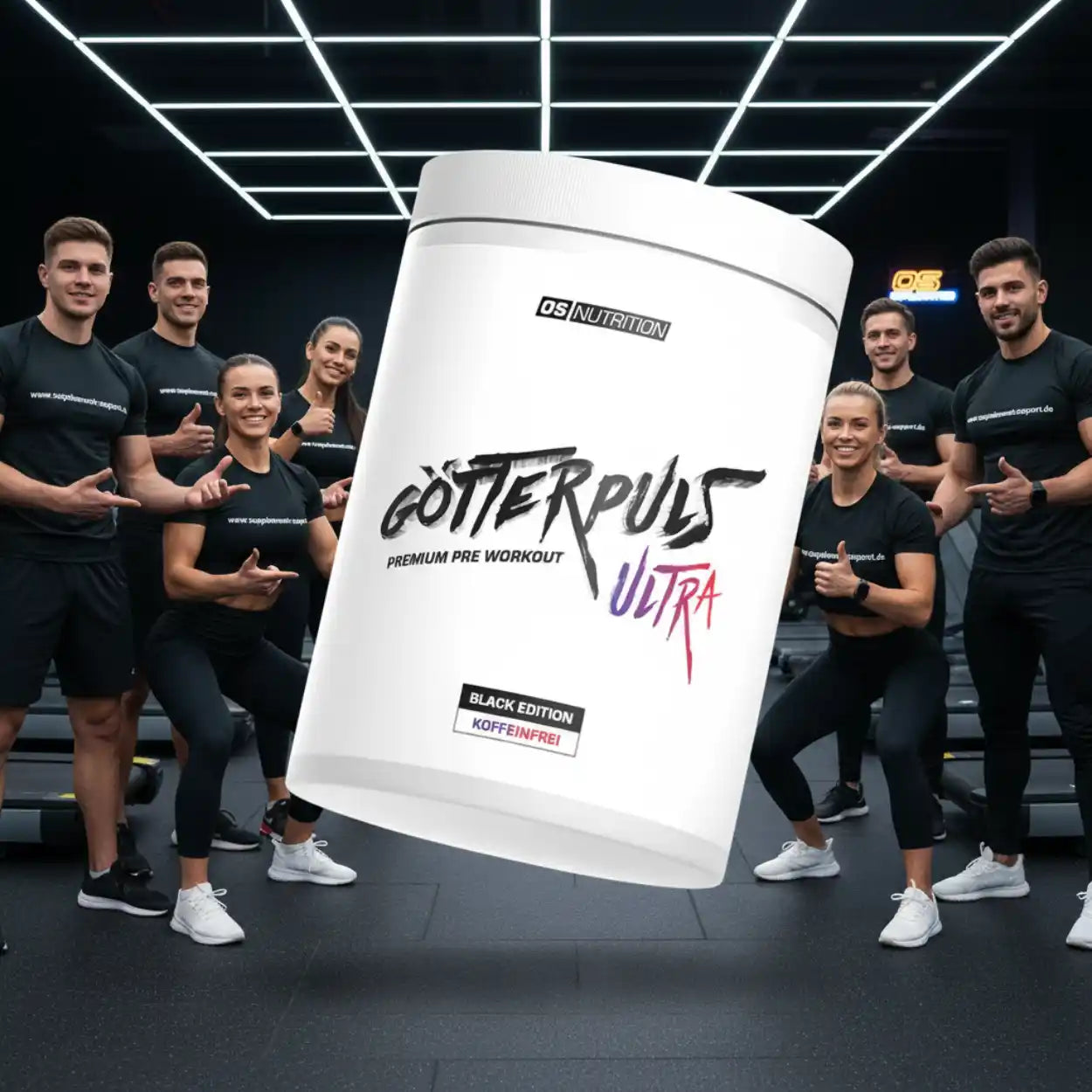 Gruppe sportlicher Menschen im Fitnessstudio mit Götterpuls Ultra Pre-Workout Koffeinfrei Dose