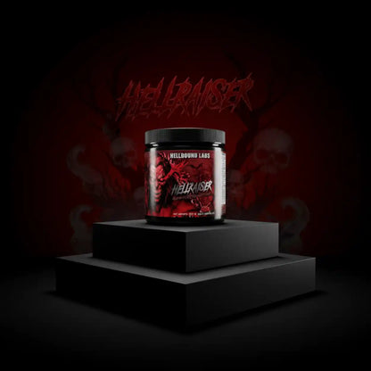 Hellraiser Pre-Workout von Hellbound Labs – intensiver Trainingsbooster mit rotem Design auf schwarzem Podest