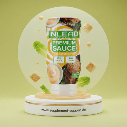 Inlead Premium Sauce Hamburger Style Tube auf hellem Hintergrund mit Salat und Croutons