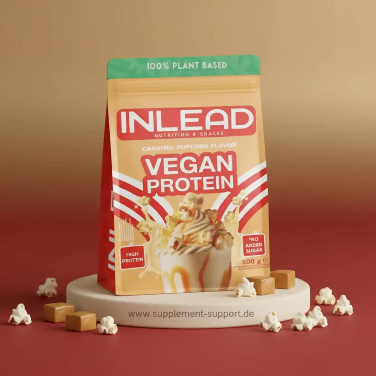 Inlead veganes Protein-Pulver im Beutel mit Karamell-Popcorn-Geschmack und Toppings