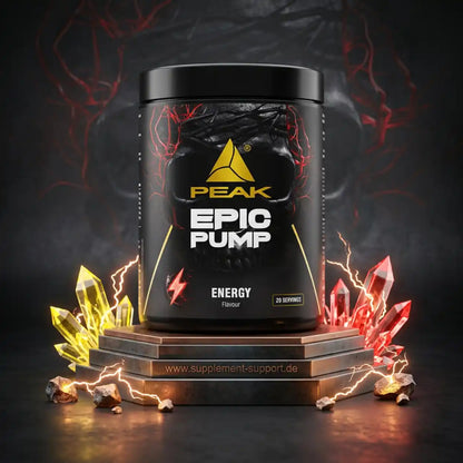 PEAK EPIC PUMP Pre-Workout Booster Dose auf einem Podest mit Kristallen und Blitzen.
